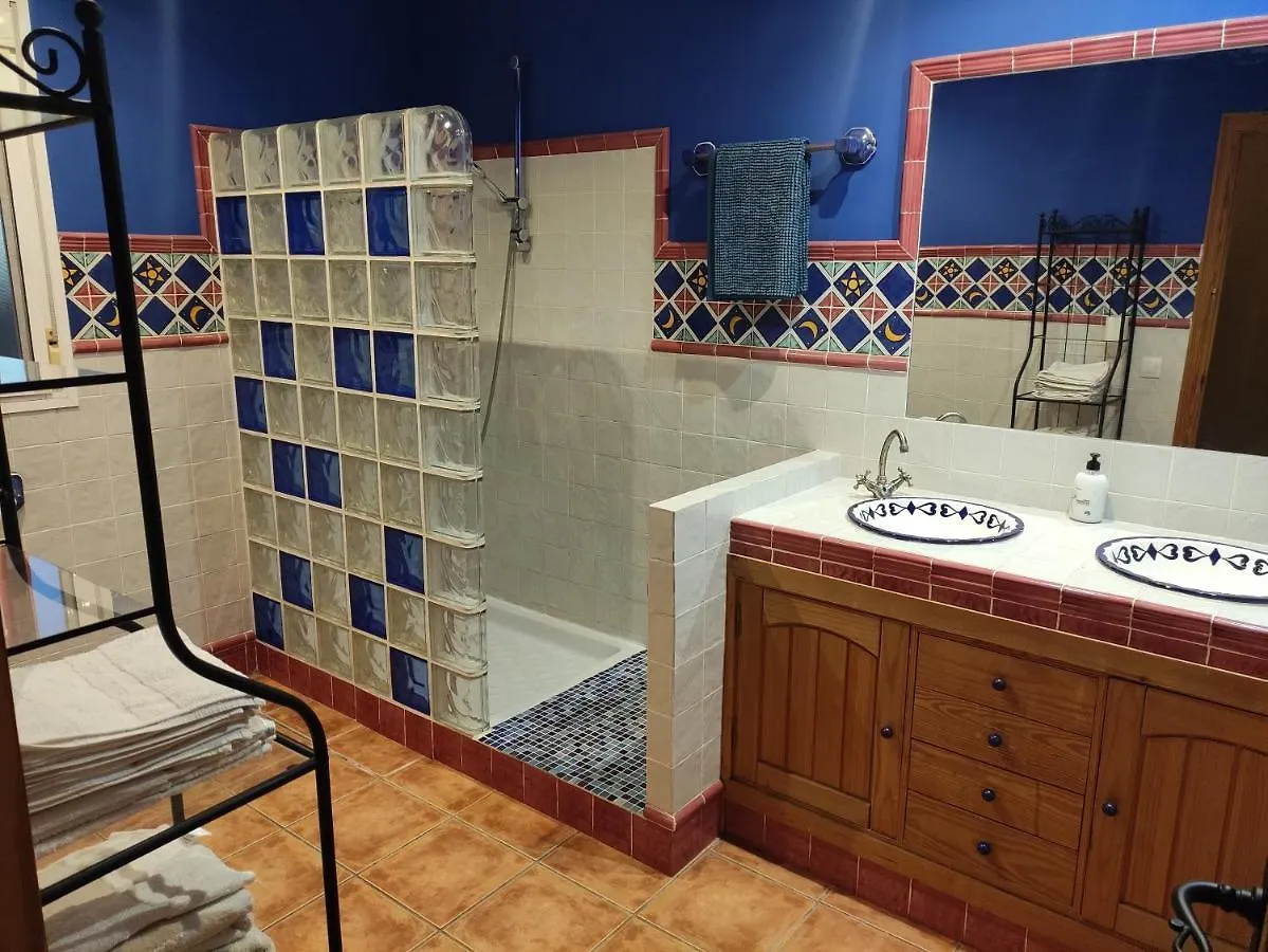 Apartamento Privado Con Piscina Y Jardin Compartidos. Valencina de la Concepcion