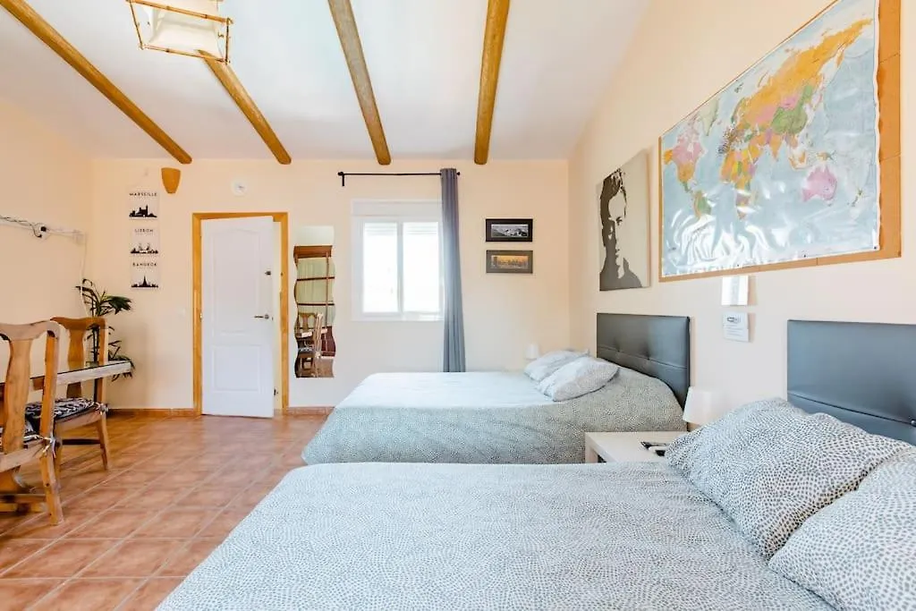 Apartamento Privado Con Piscina Y Jardin Compartidos. Valencina de la Concepcion Guest house