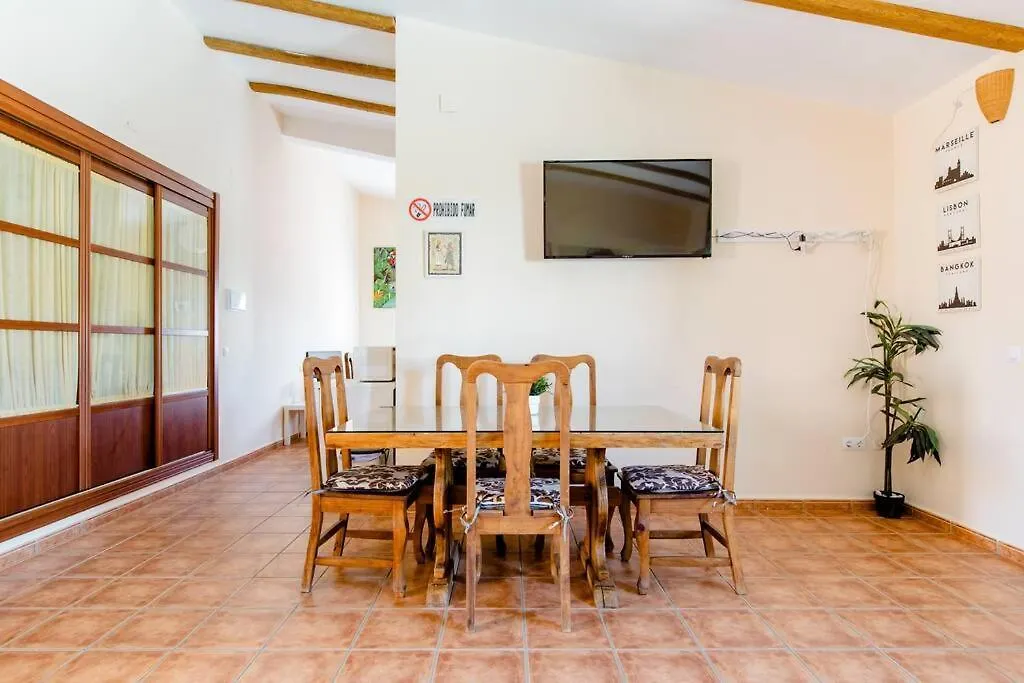 Apartamento Privado Con Piscina Y Jardin Compartidos. Valencina de la Concepcion