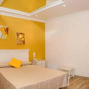 2* Hotel Girasoles